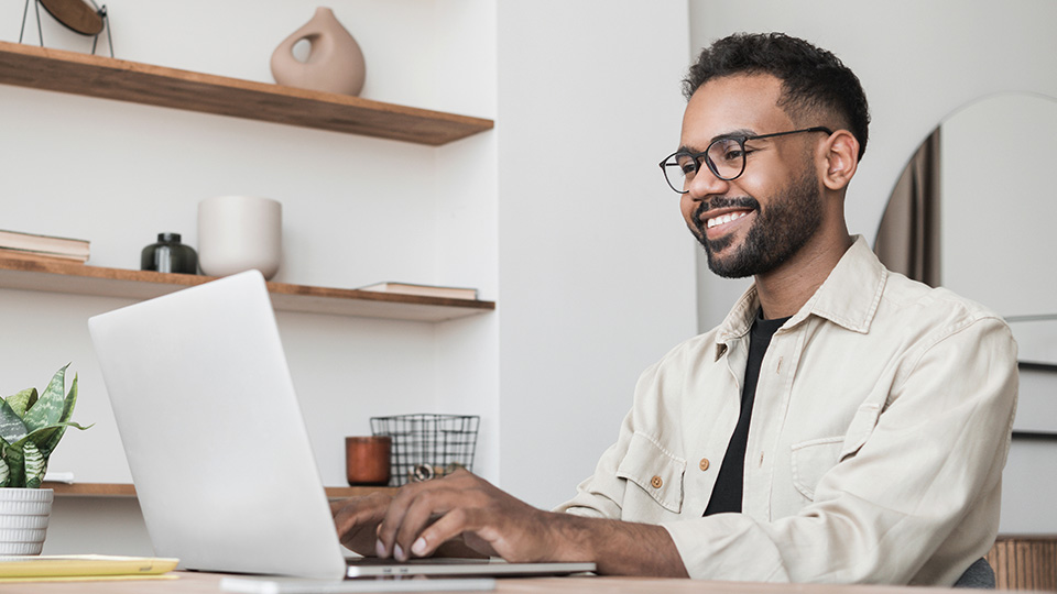 Educator creating a lesson plan for their class using AI